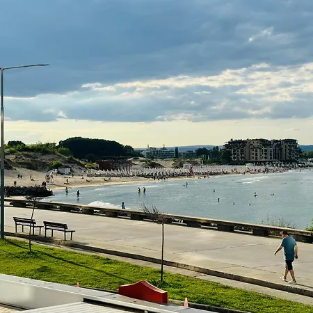 Paradiso 'в' - 107 Panoramic Sea View Large Apartment