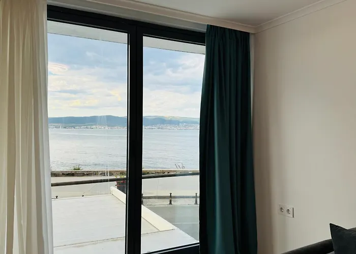 Paradiso 'в' - 107 Panoramic Sea View Large * Несебър